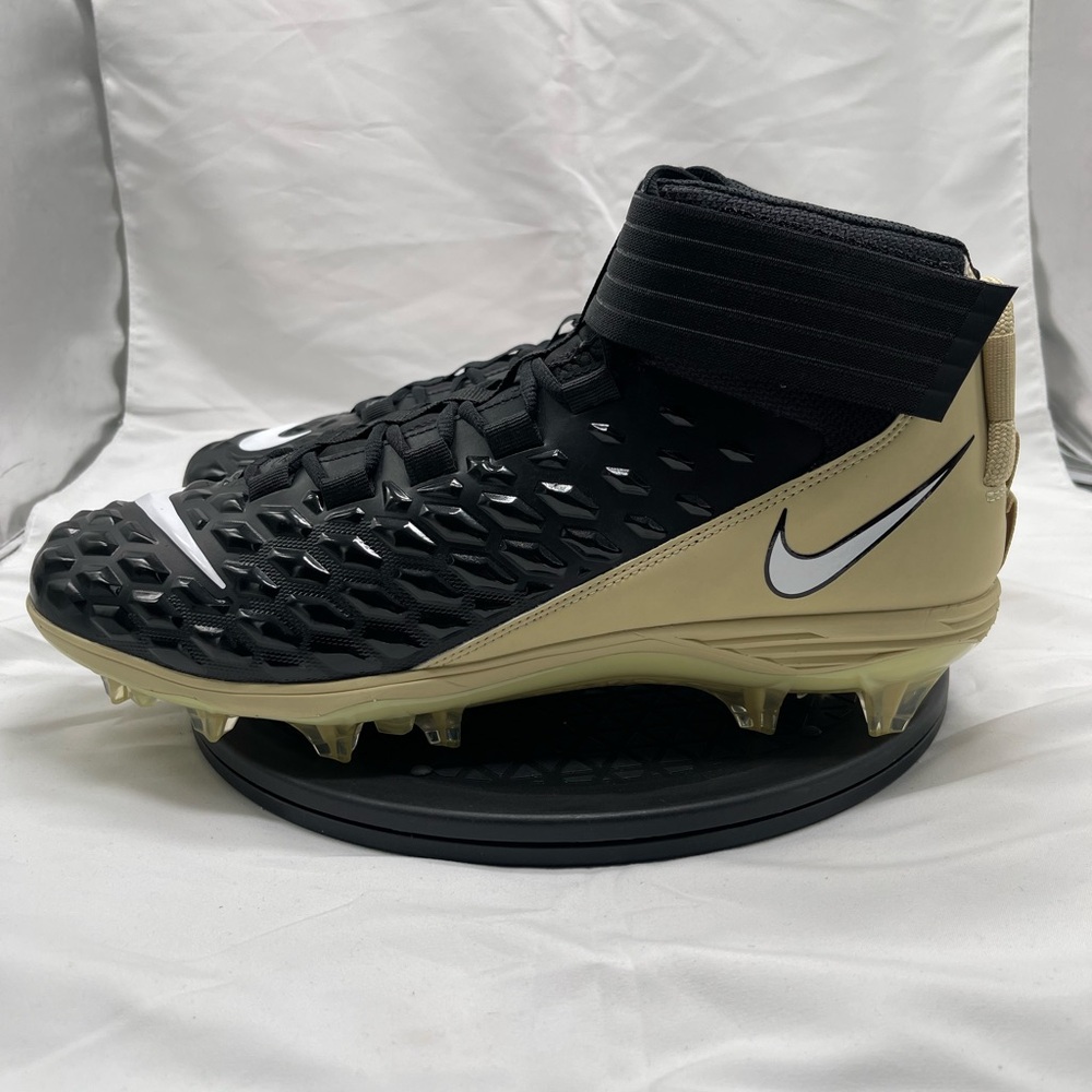 NEW Nike Force Savage Pro 2 Men’s Football Cleats Size 15
